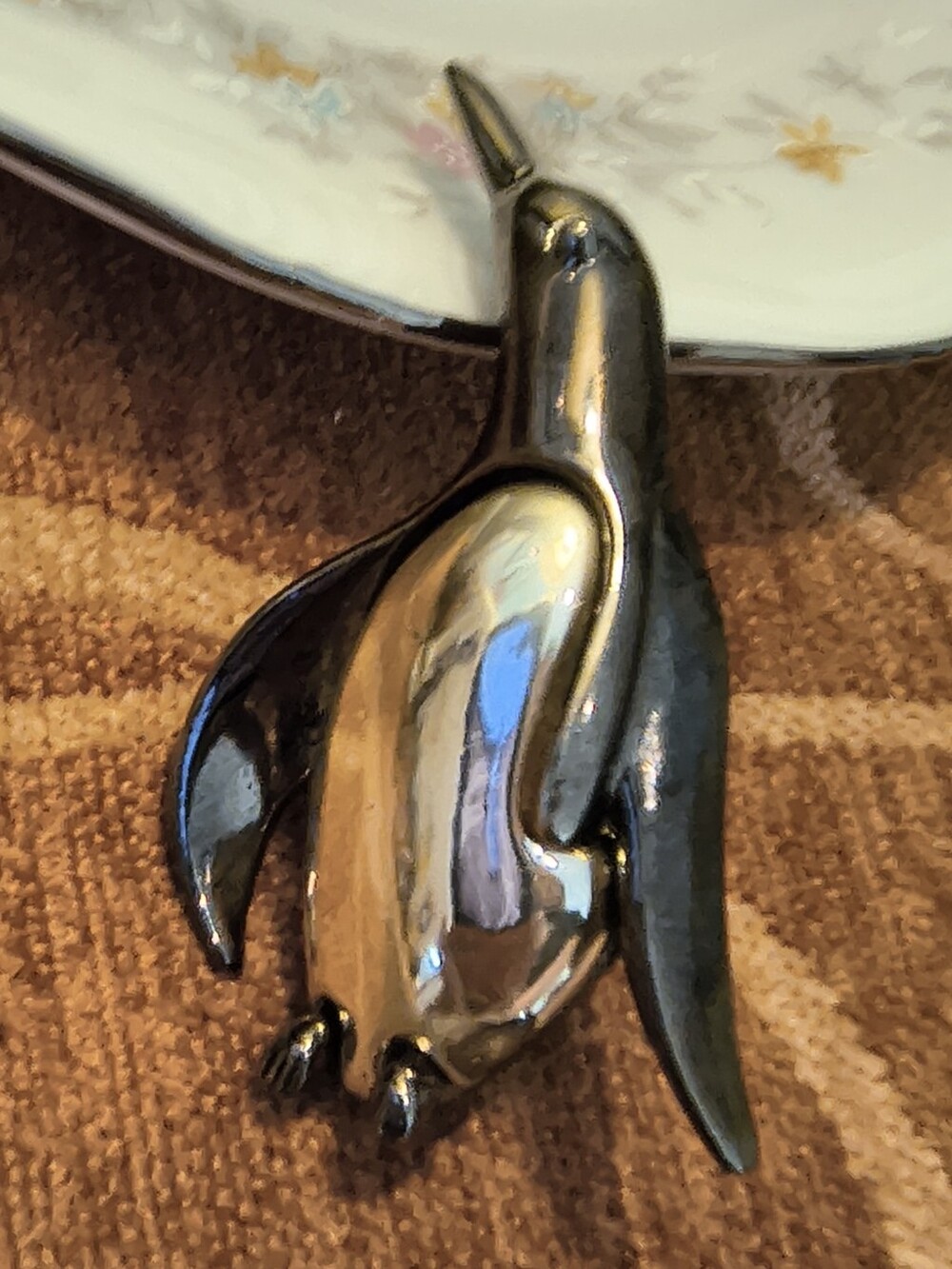 Vtg Unsigned Black Silver Tone, Hematite Penguin Brooch & Pendant